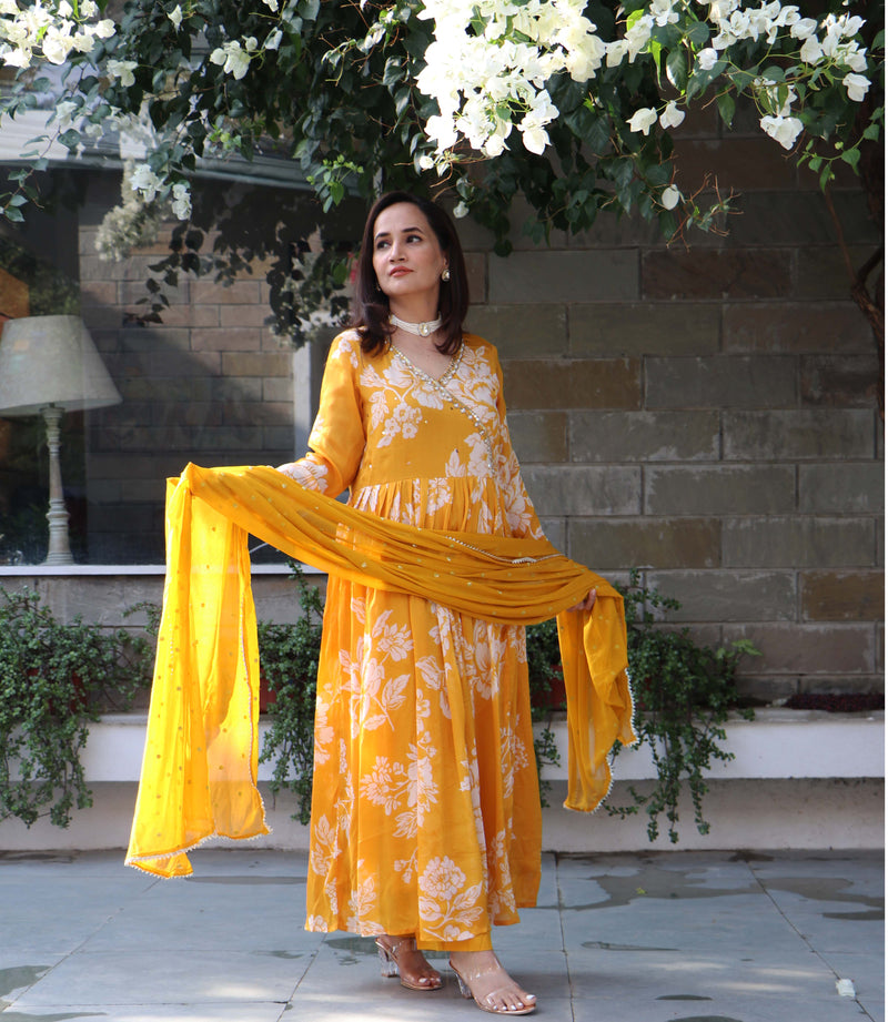 YELLOW AGARKHA STYLE SET