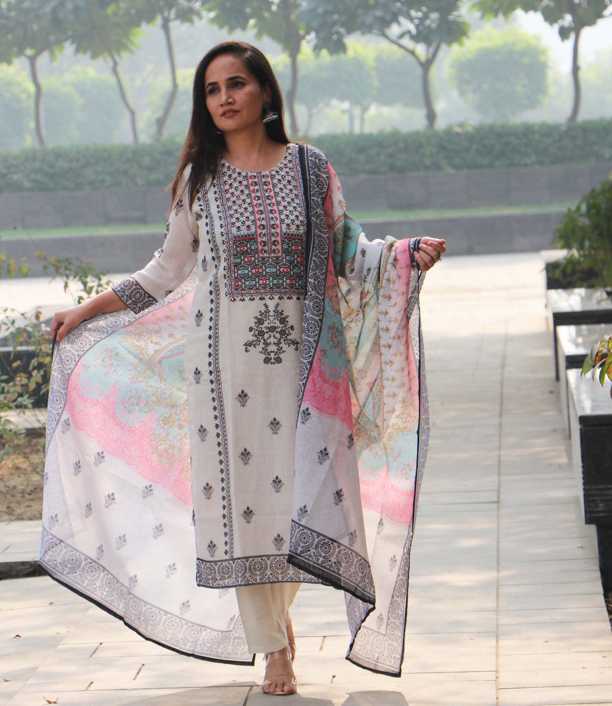 OFF WHITE FLORAL COTTON SET