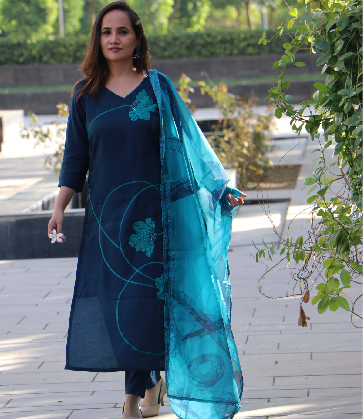 BLUE FLORA SET