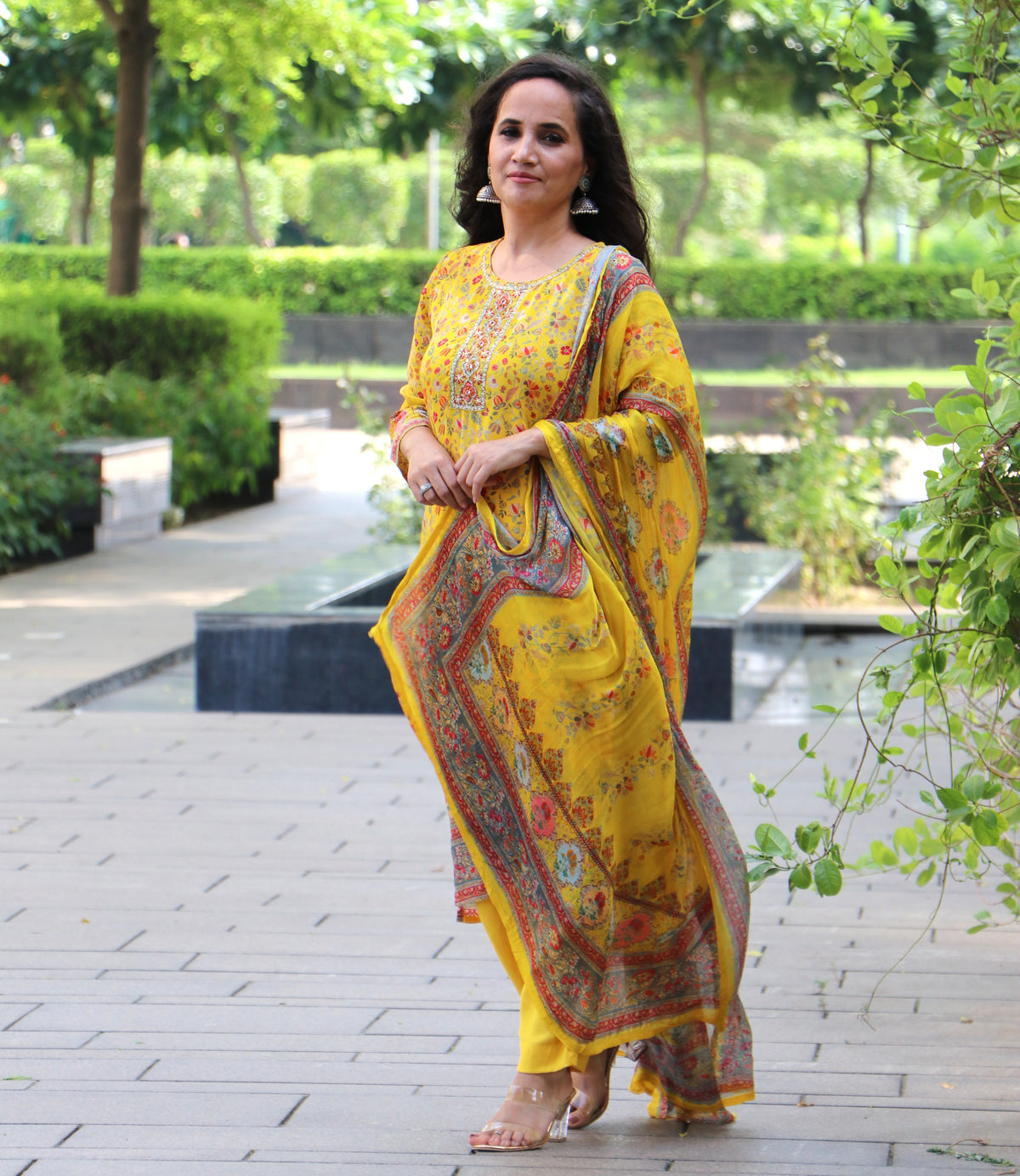 YELLOW FLORAL SUIT SET