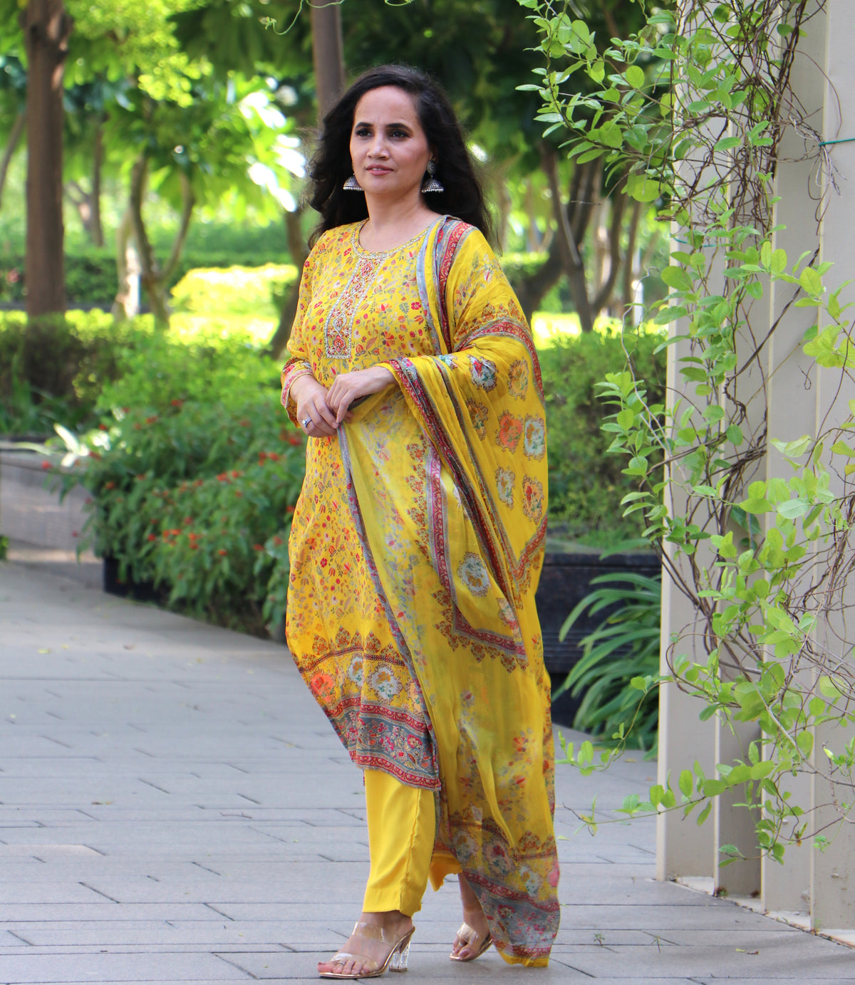 YELLOW FLORAL SUIT SET