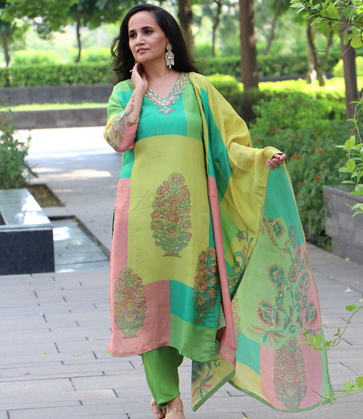 GREEN MULTI SUIT SET