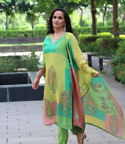 GREEN MULTI SUIT SET