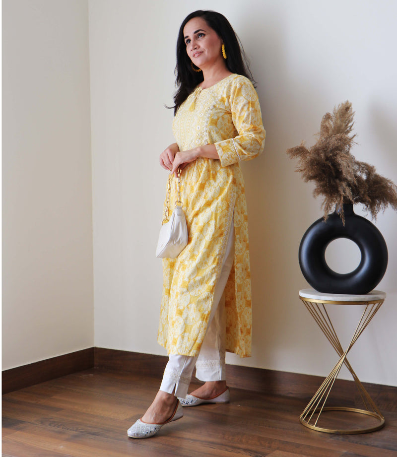 NAYRA CUT YELLOW SET